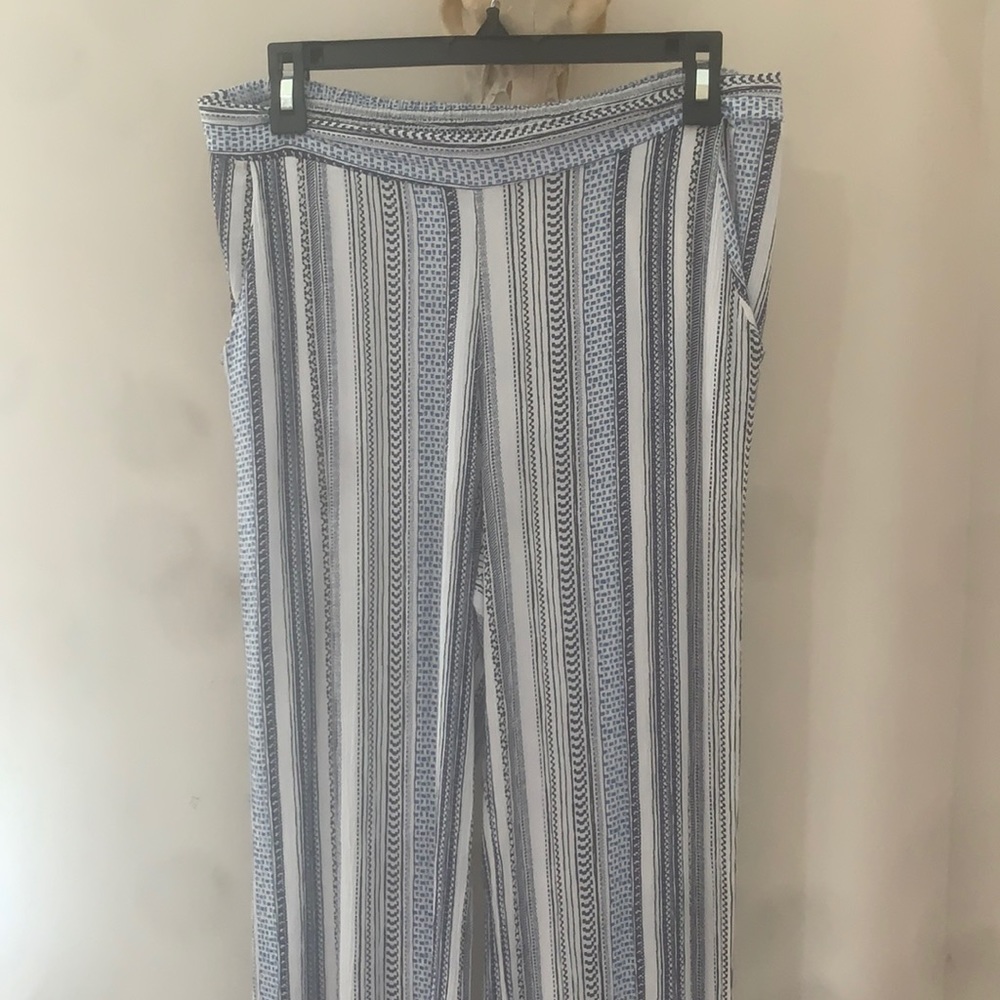 Flowy pants